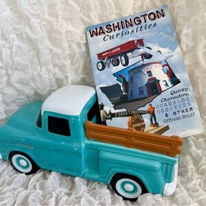 Washington Curiosities Coffee Table Book